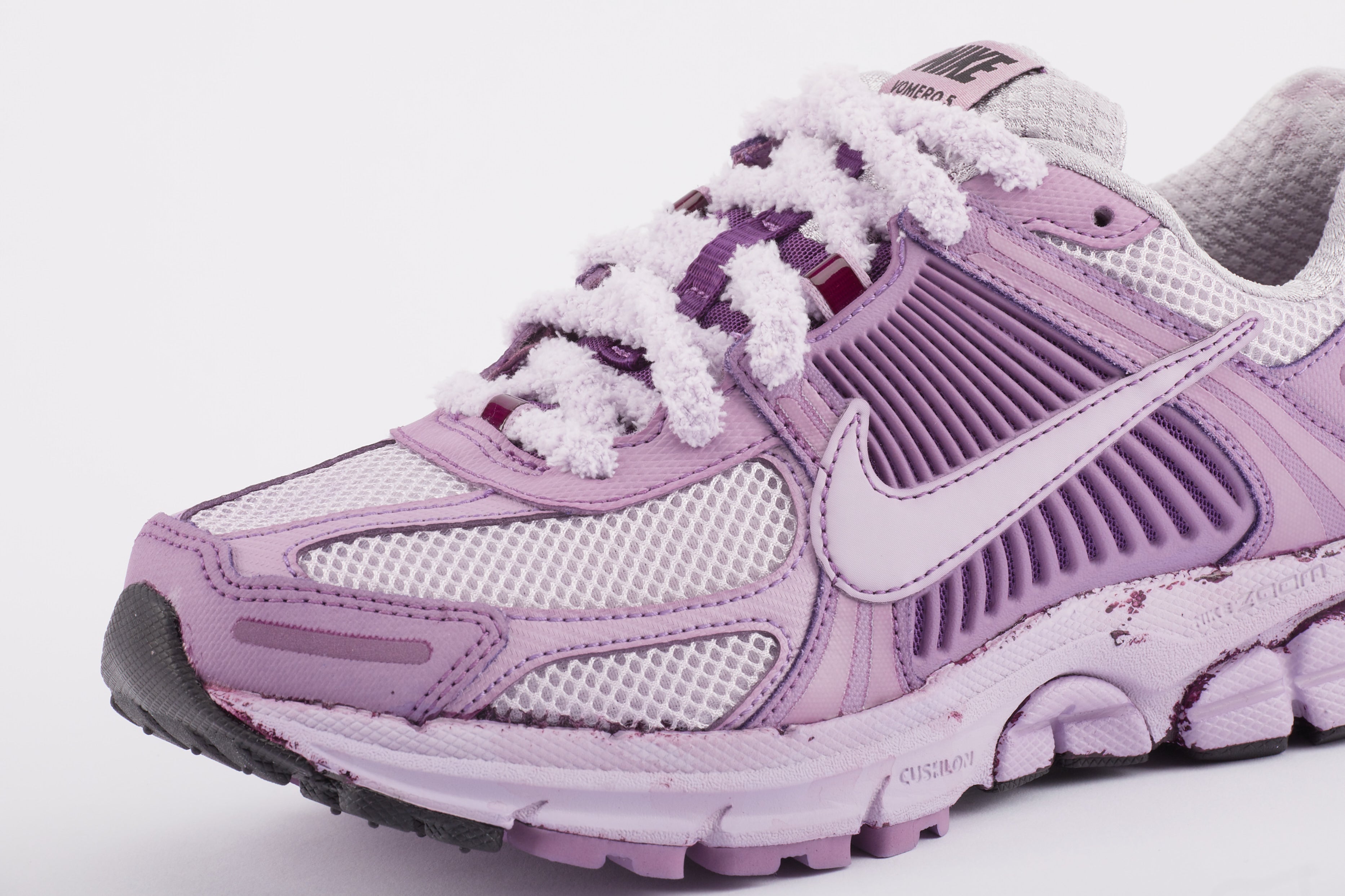 Nike Zoom Vomero 5 "PURPLE DREAM »