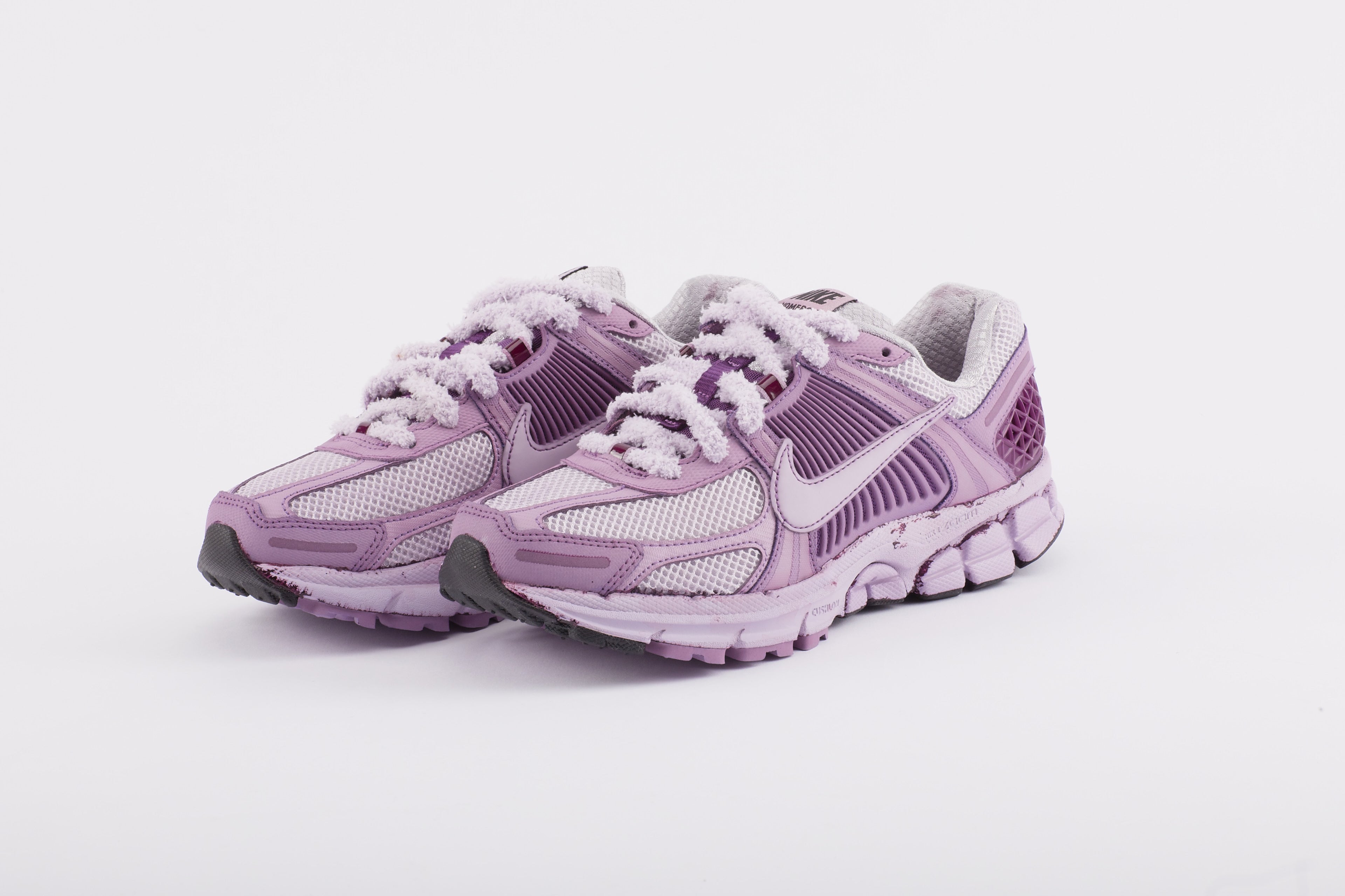 Nike Zoom Vomero 5 "PURPLE DREAM »