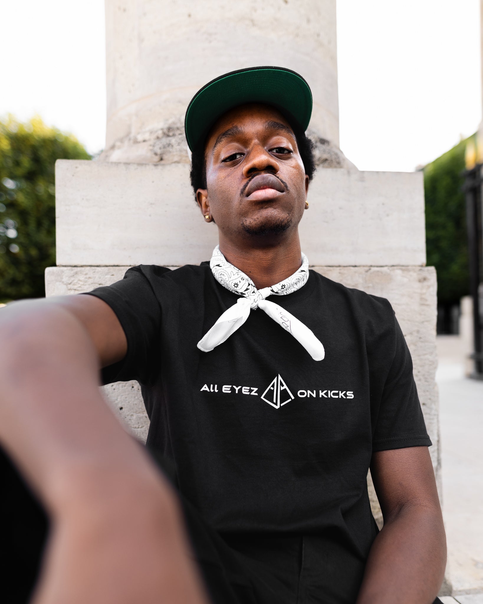 T-Shirt All Eyez On Kicks NOIR (Bandana Blanc) 2Pac