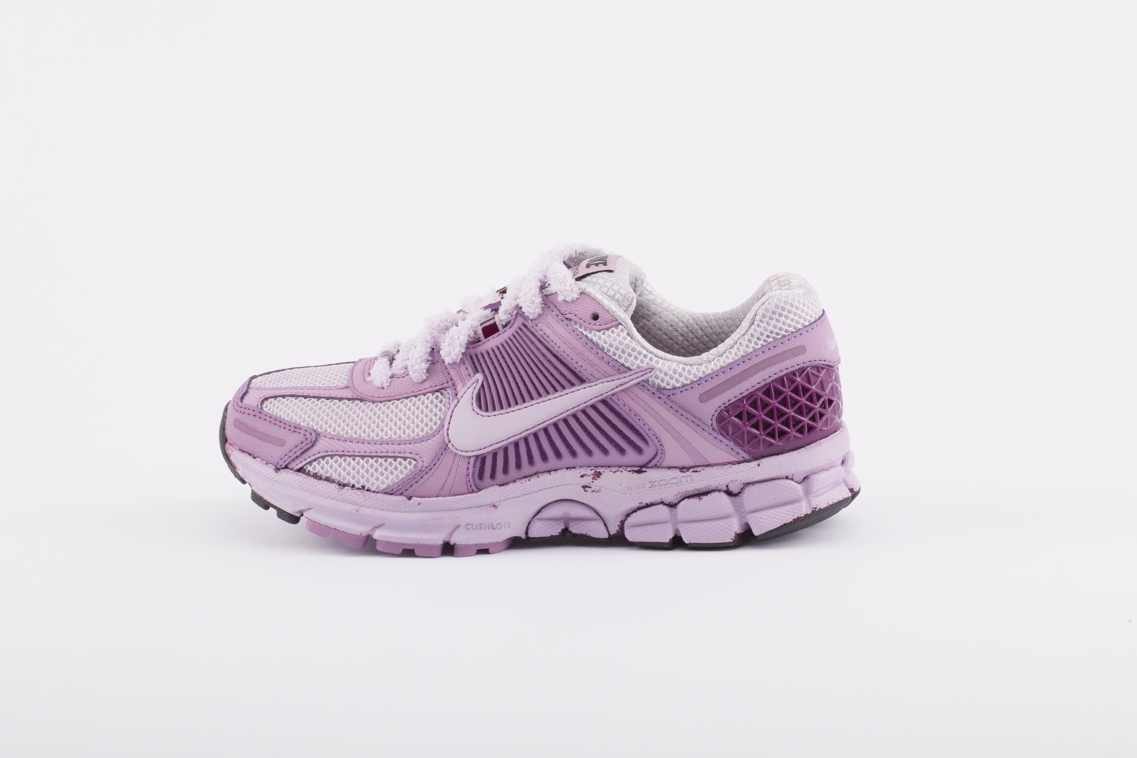 Nike Zoom Vomero 5 "PURPLE DREAM »