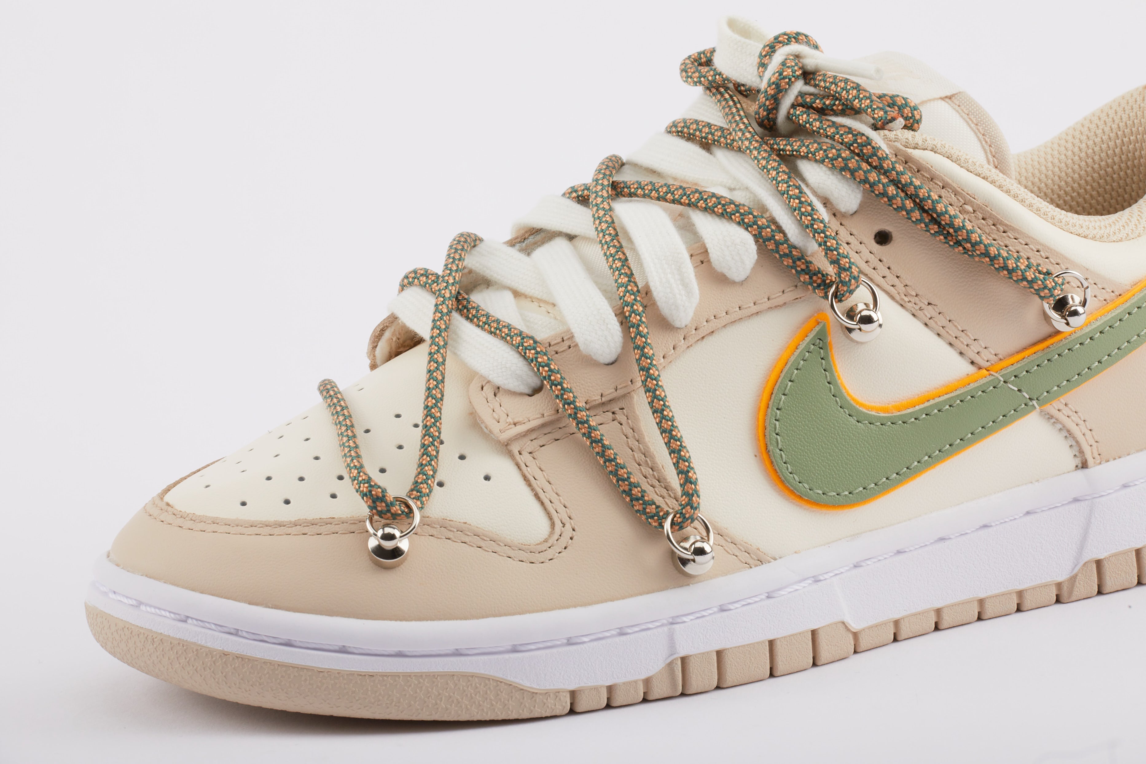 Nike Dunk Low WMNS "PISTACHIO CREAM"